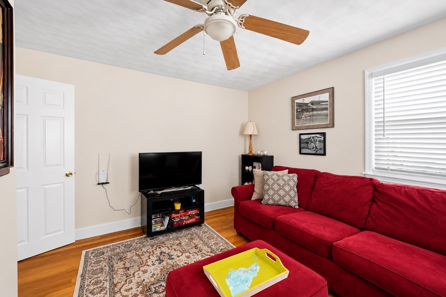 81 Warfield Avenue Property Photo 24