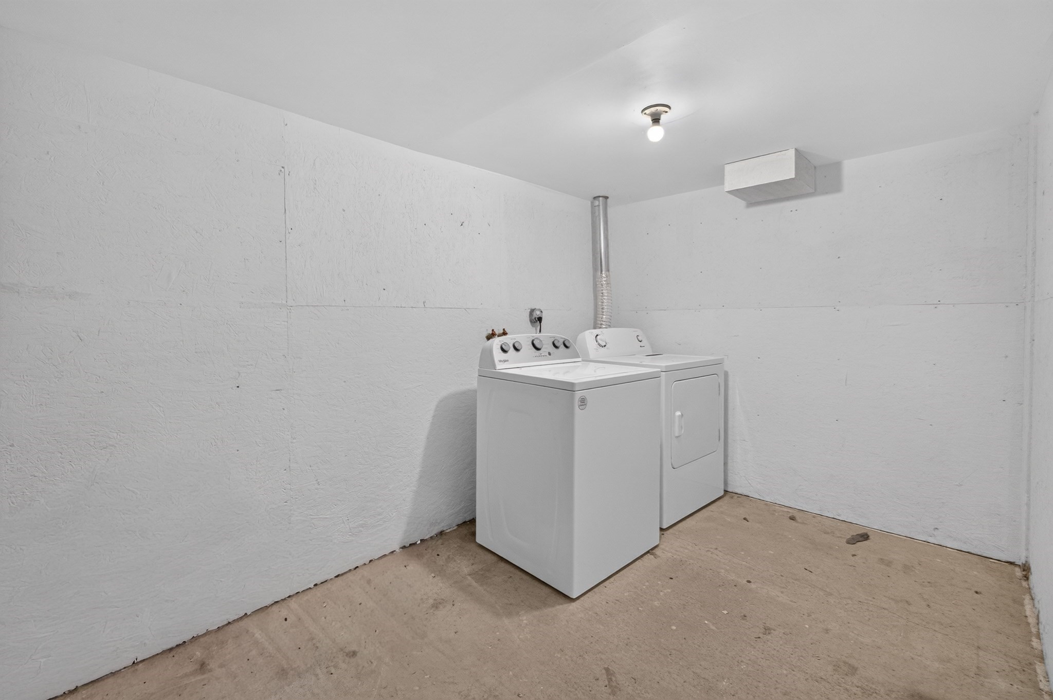162 O'grady St. Property Photo 23