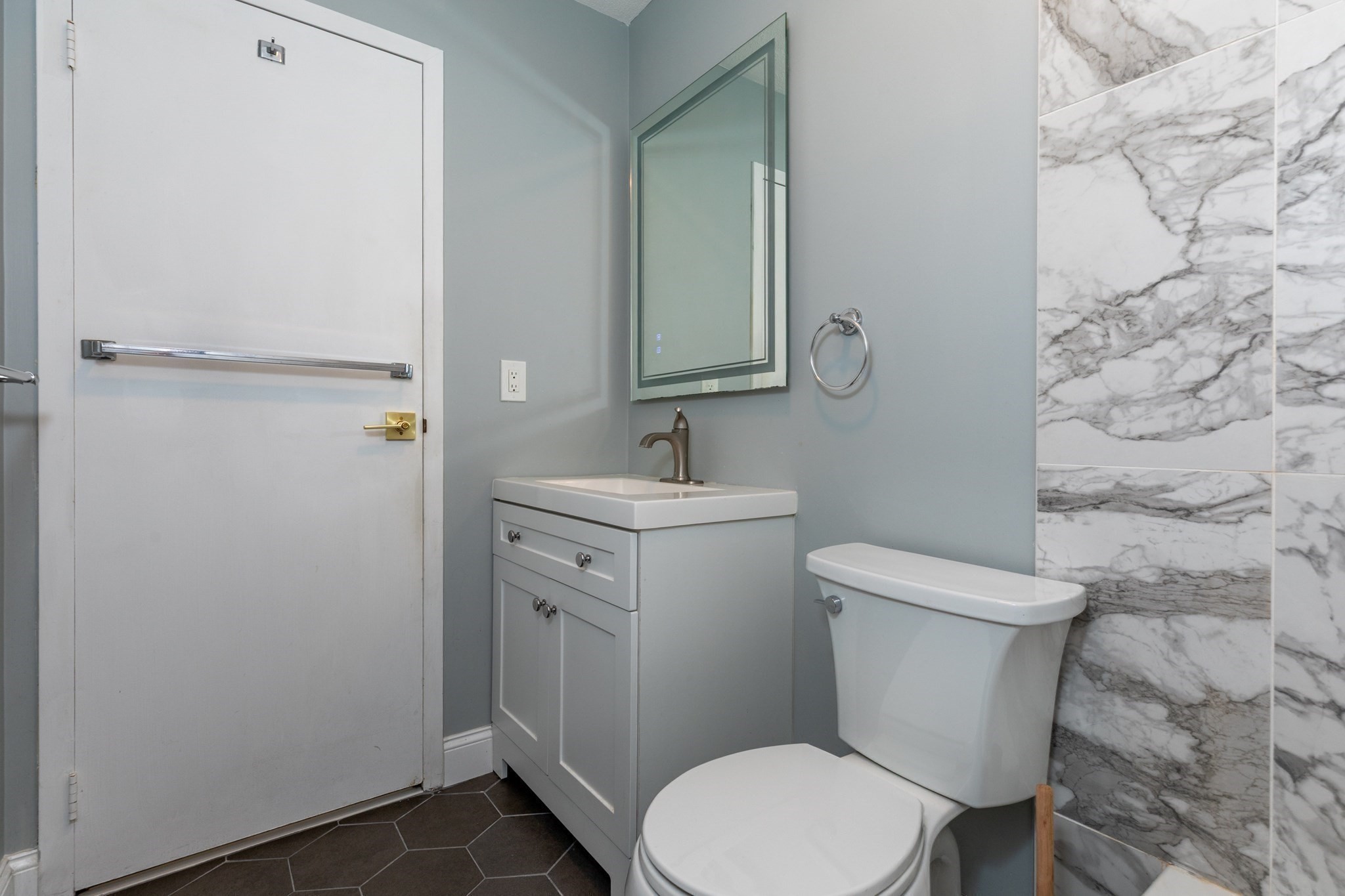 22 Old Stone Way # 22 Property Photo 38