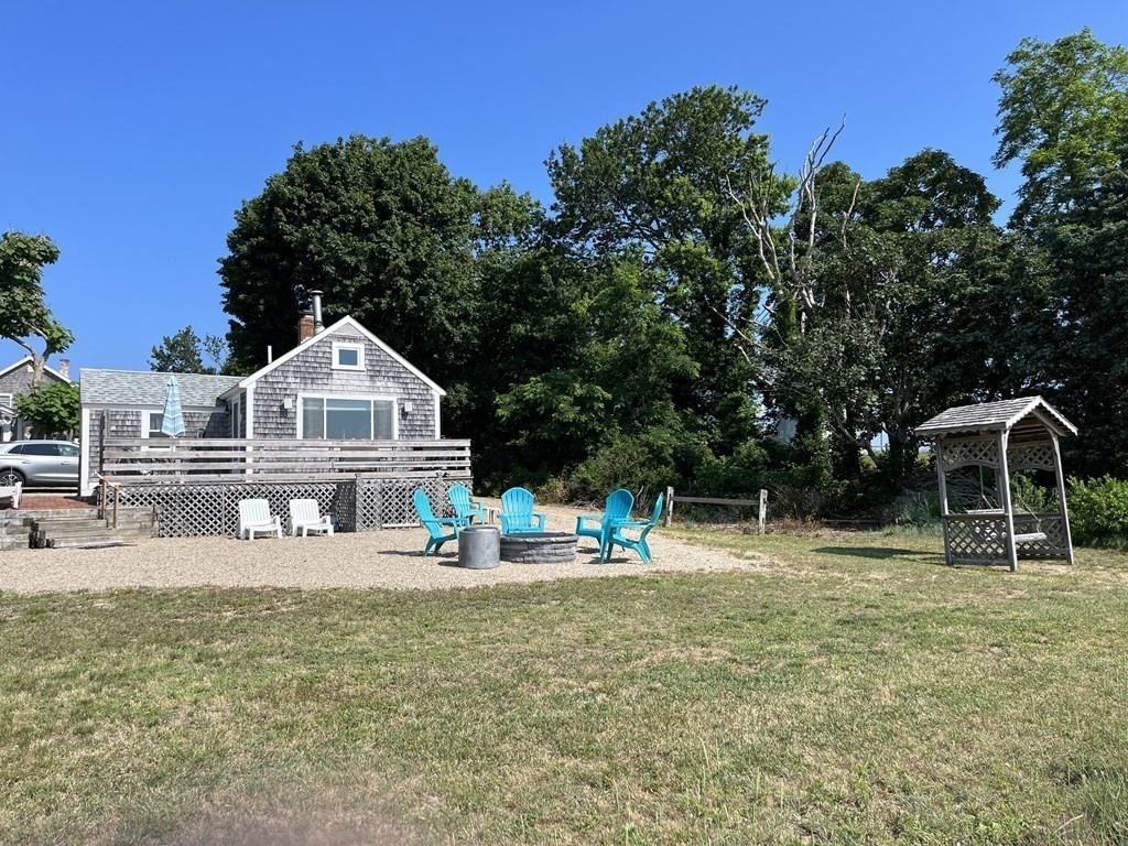 37 Cranberry Hwy # 2 Property Photo 2