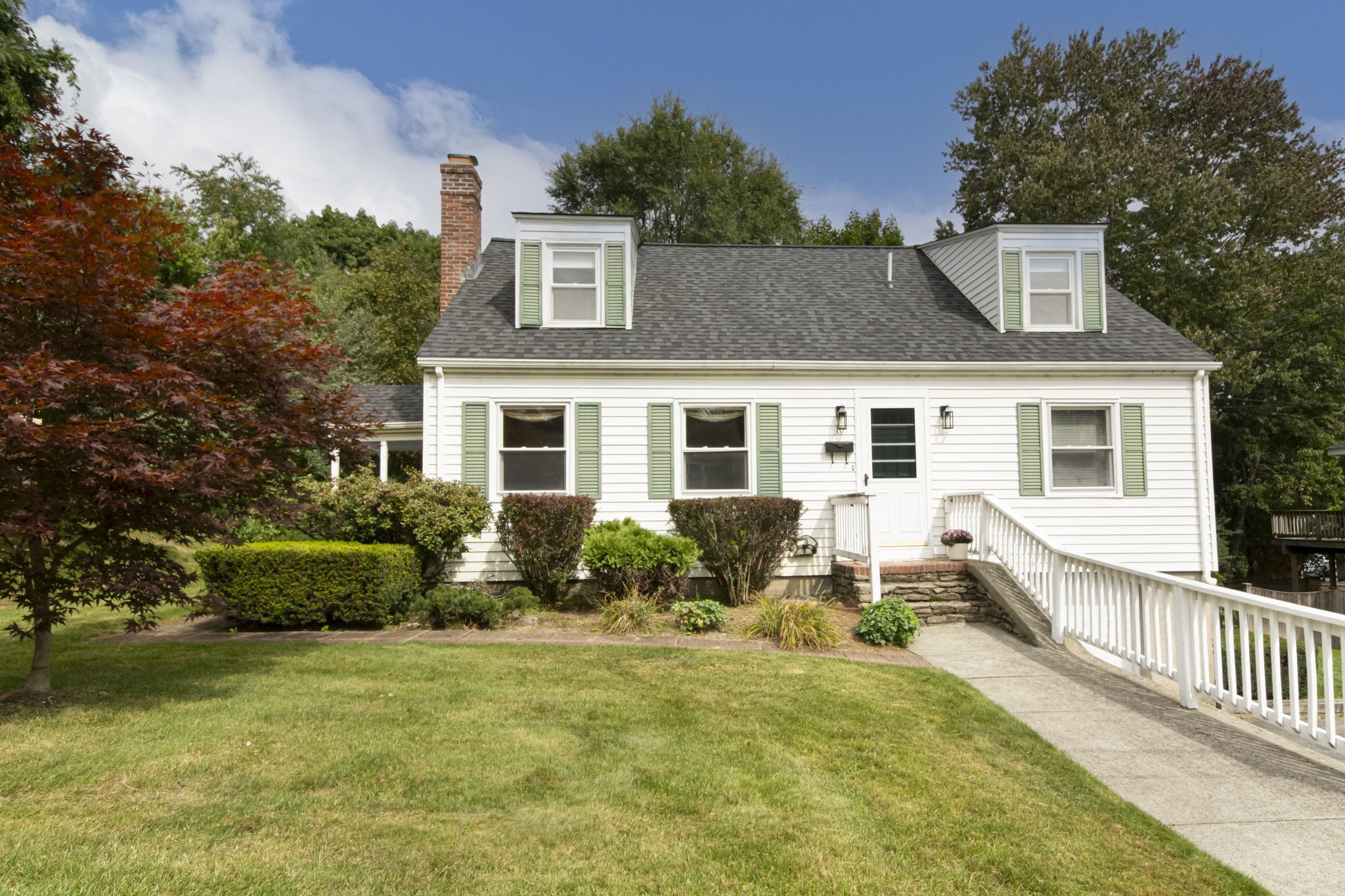 10 Farview Ave