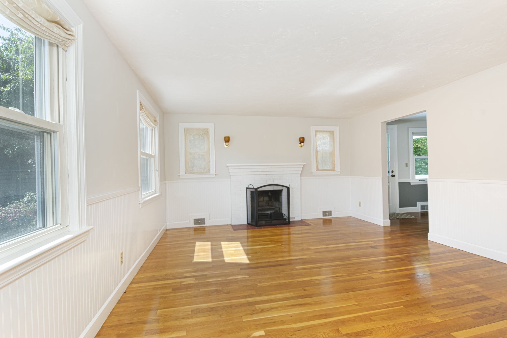 10 Farview Ave Property Photo 5