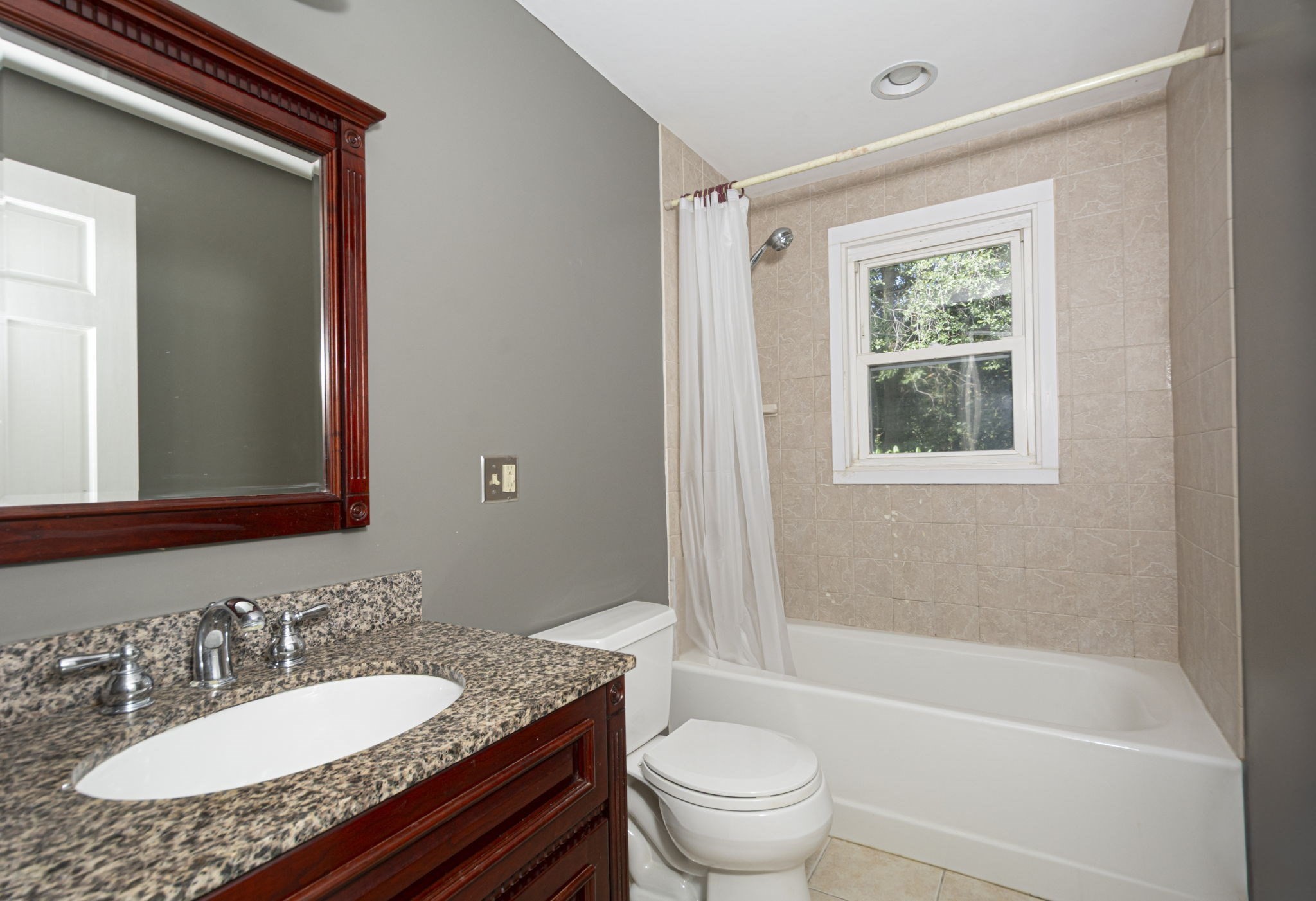 10 Farview Ave Property Photo 15