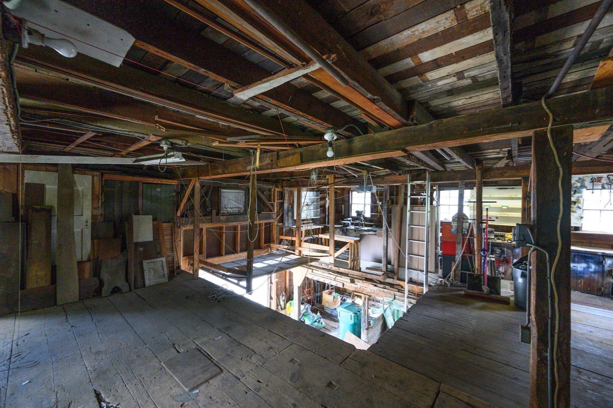 117 Spring St Property Photo 23