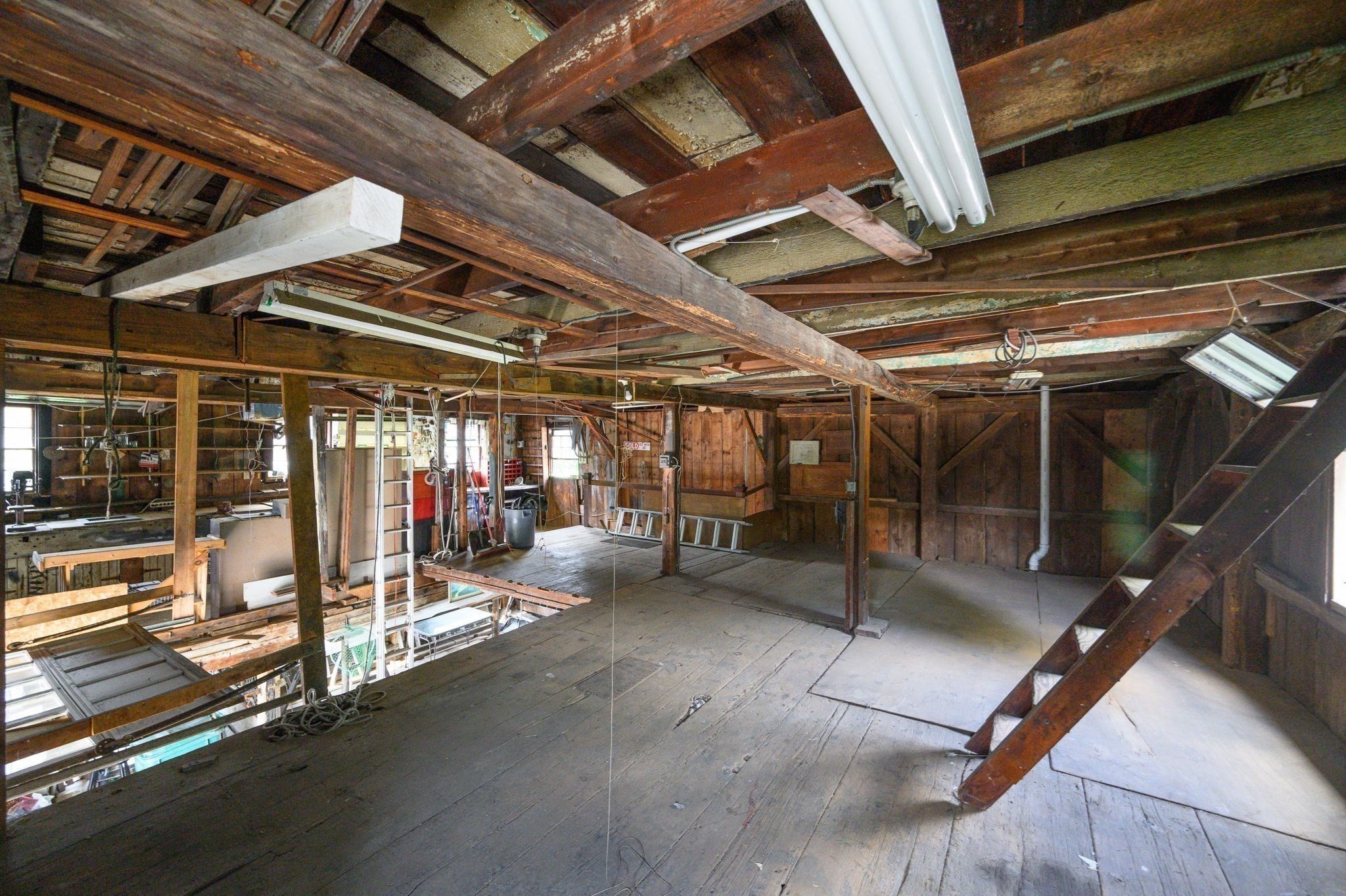 117 Spring St Property Photo 24