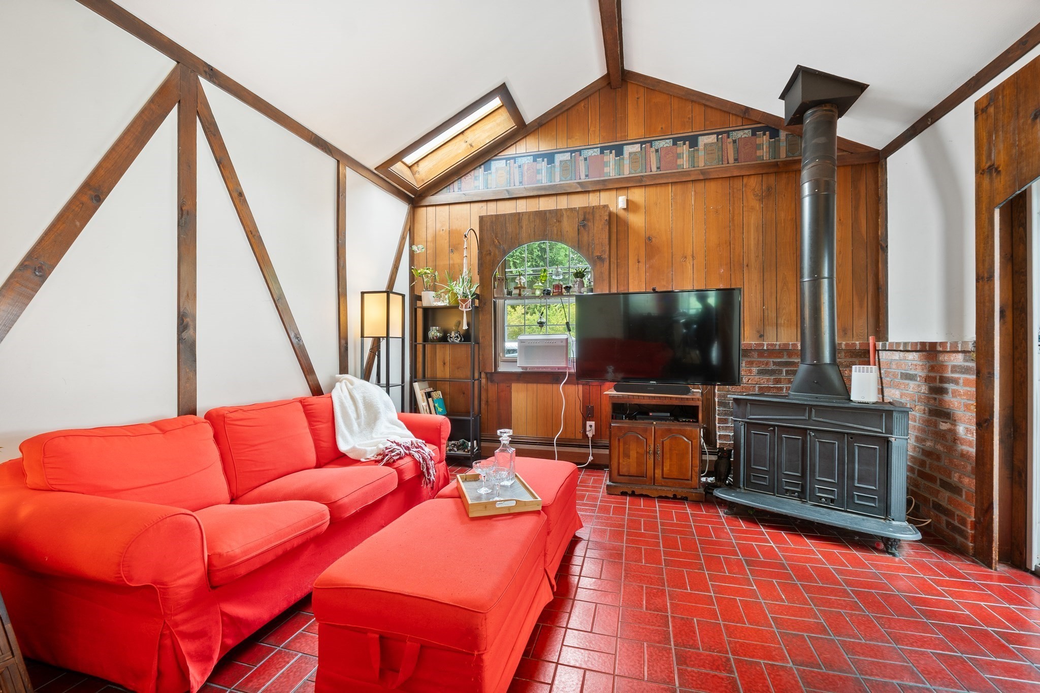 163 Oakside Ave Property Photo 8