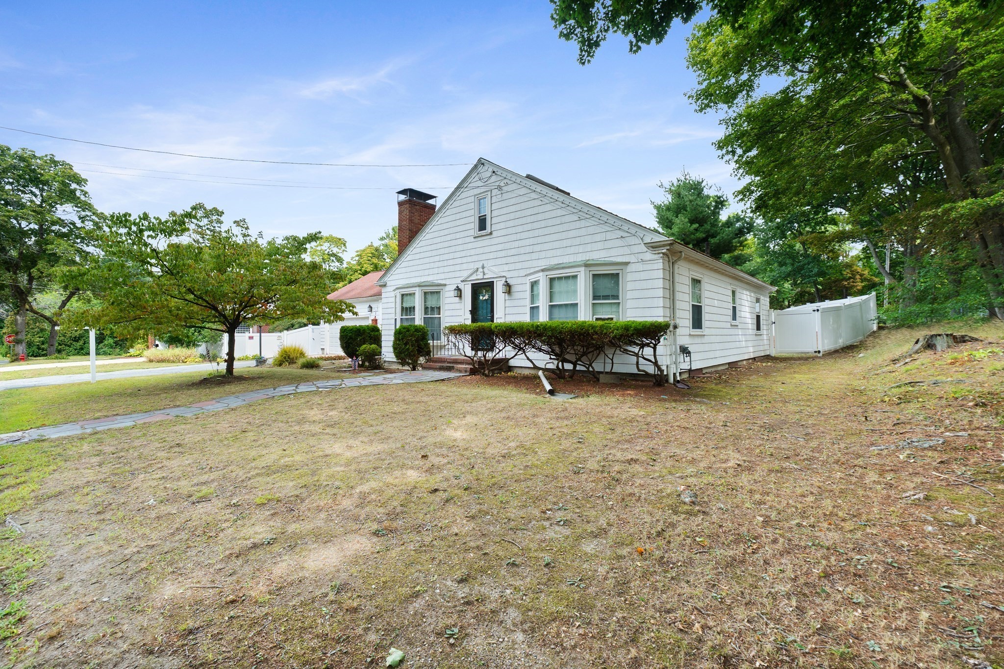 163 Oakside Ave Property Photo 39