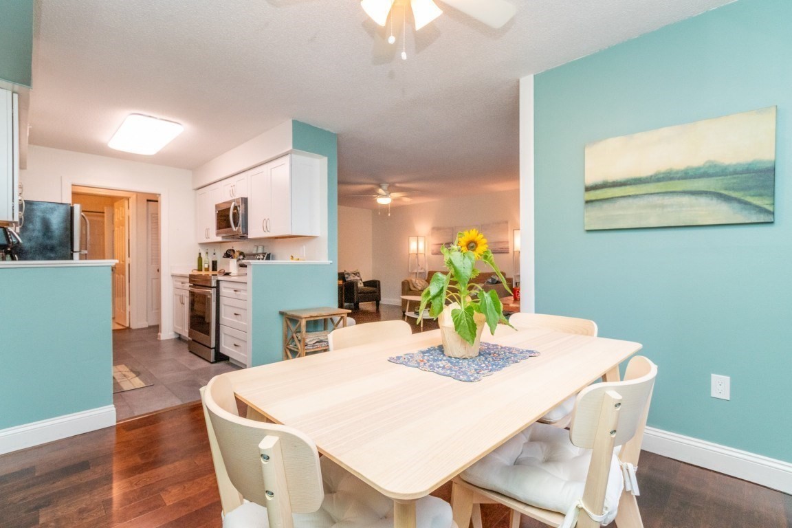 4 Beals Cove Rd # G Property Photo 10