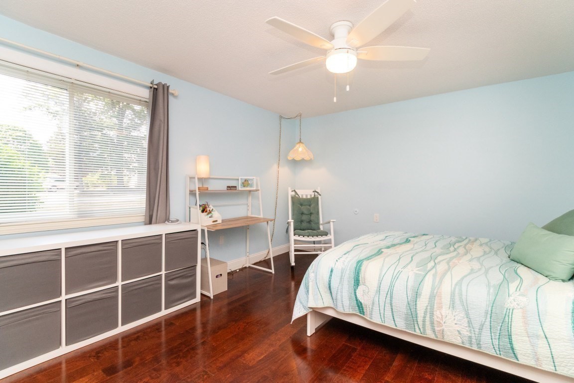 4 Beals Cove Rd # G Property Photo 16