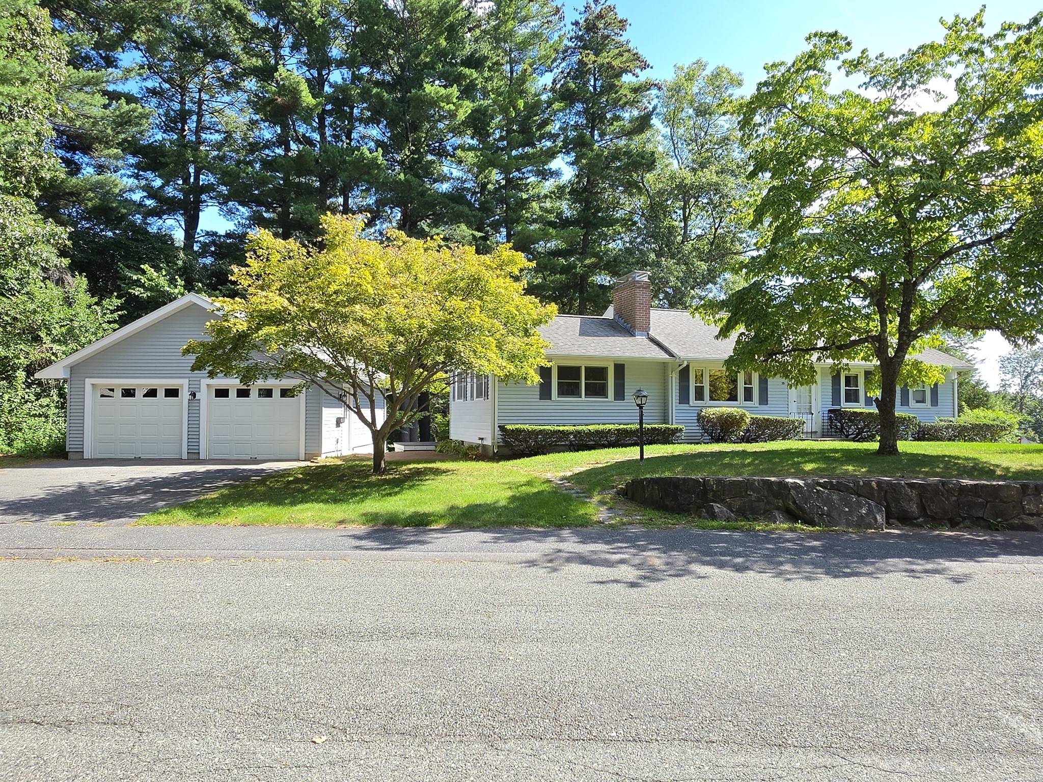 55 Pine Hill Rd