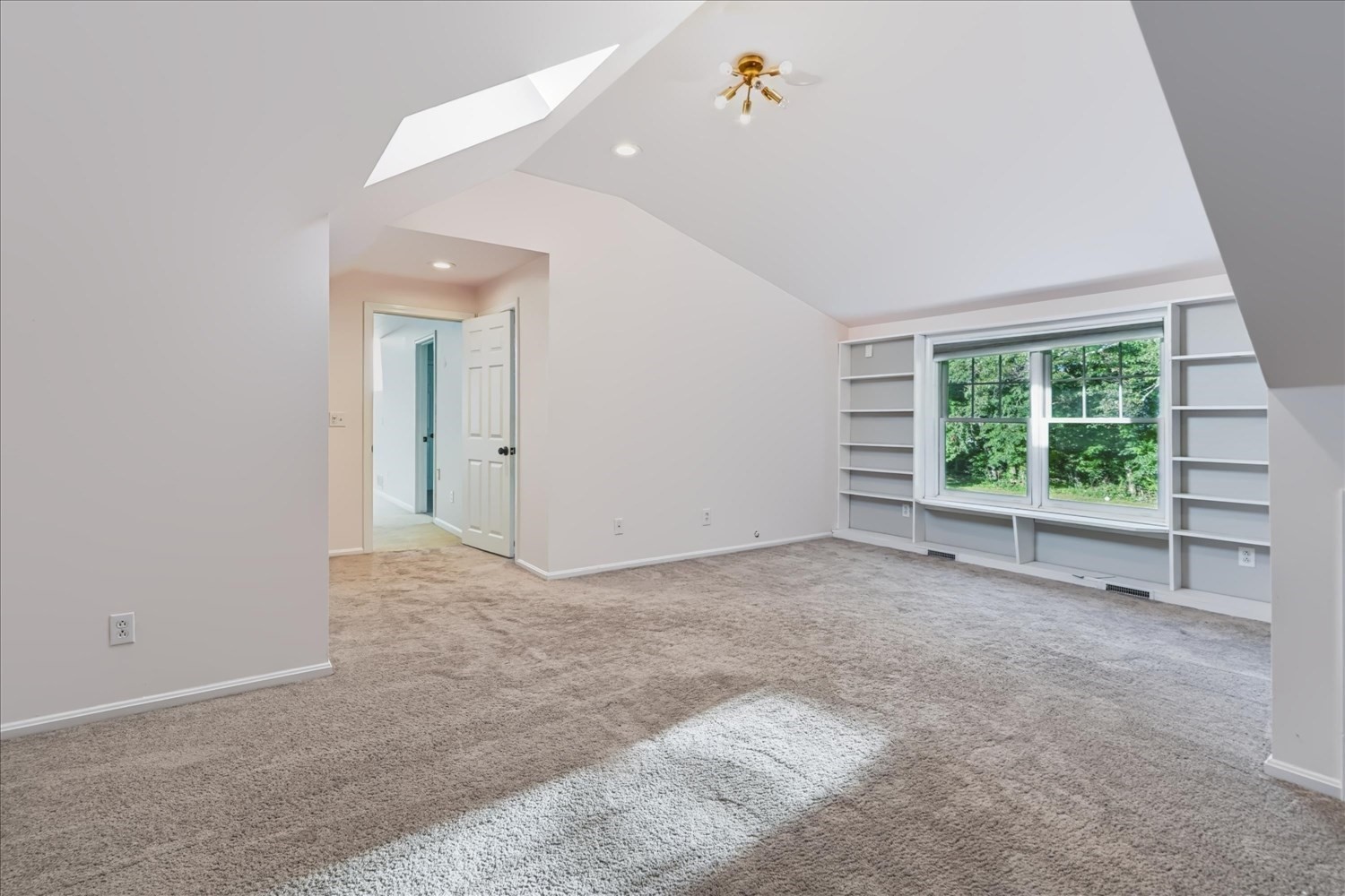 53 Haduk Dr Property Photo 40