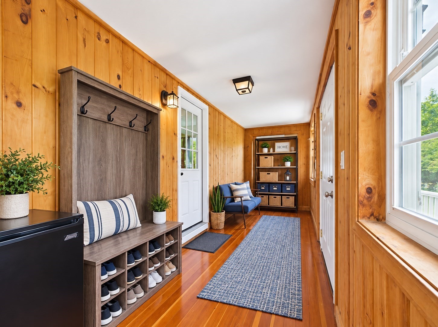 275 Holmes St. Property Photo 5