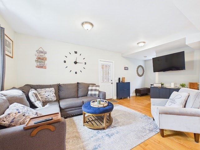 275 Holmes St. Property Photo 8