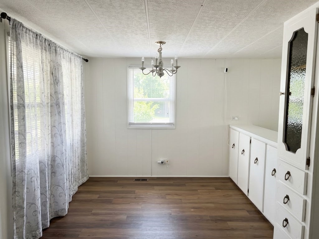 65 Beechwood Road Property Photo 8