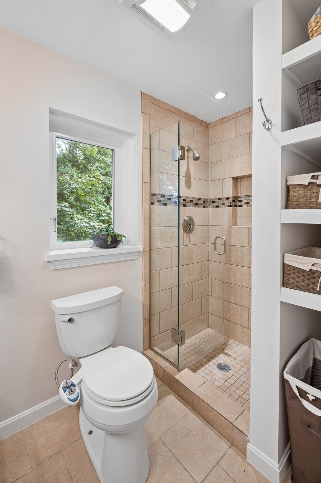 412 Parker St # O Property Photo 21