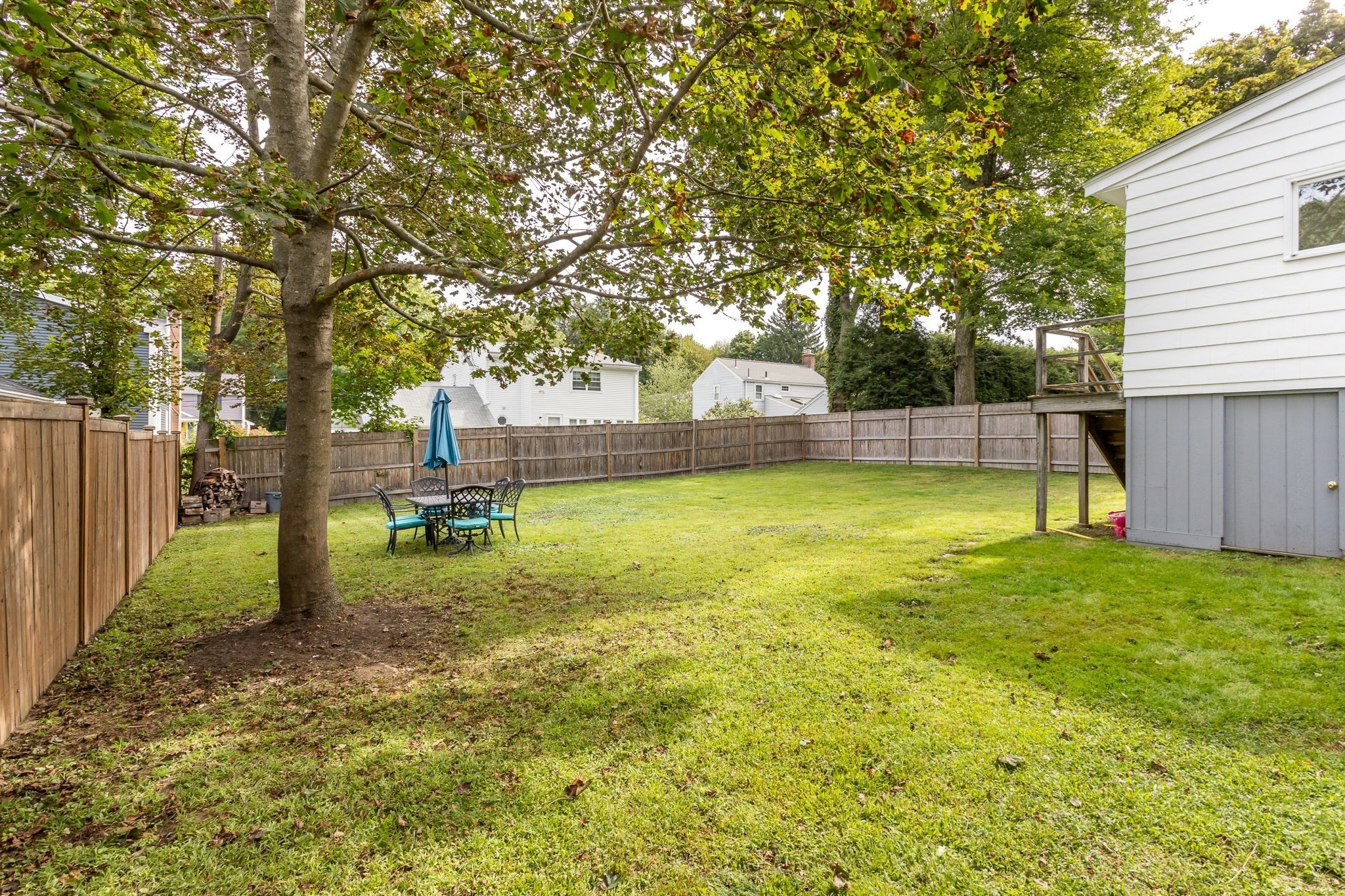 133 Gulliver St Property Photo 3