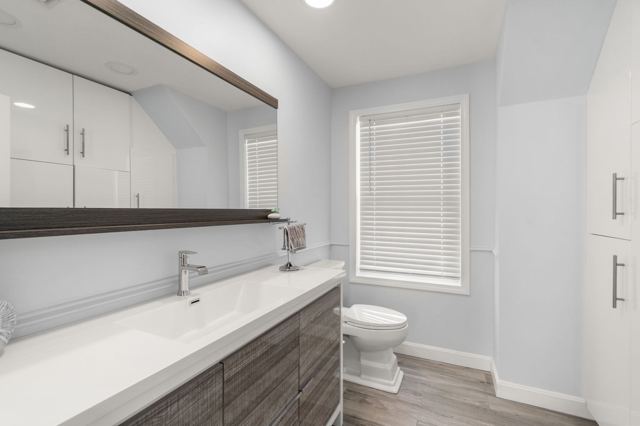 581 California Property Photo 7