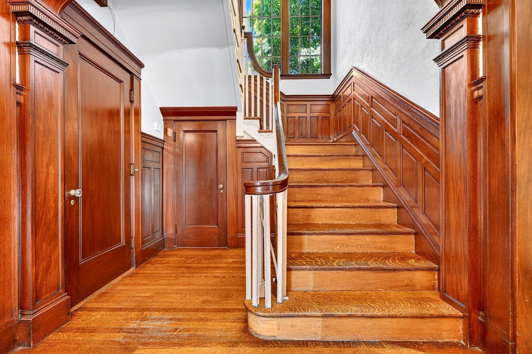 127 Commonwealth Ave Property Photo 25
