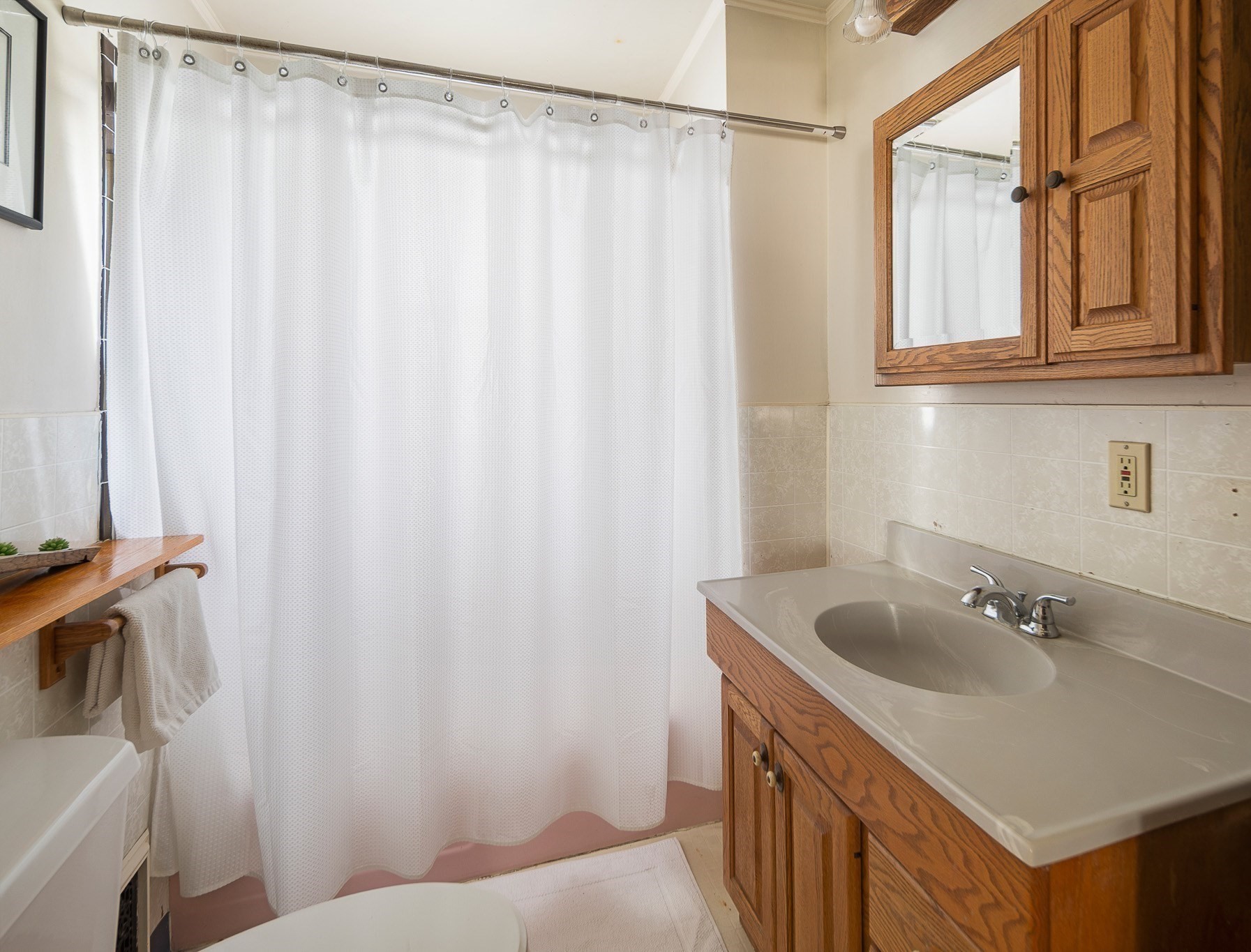 76 Orchard Property Photo 11