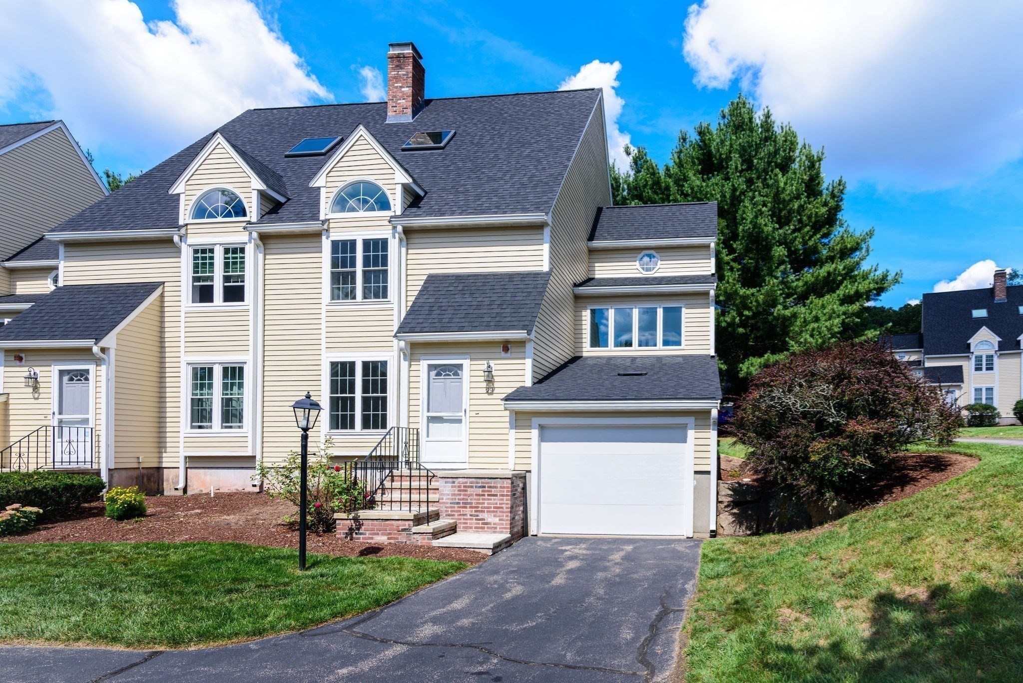29 Oak Knoll Dr. # 29 Property Photo 1