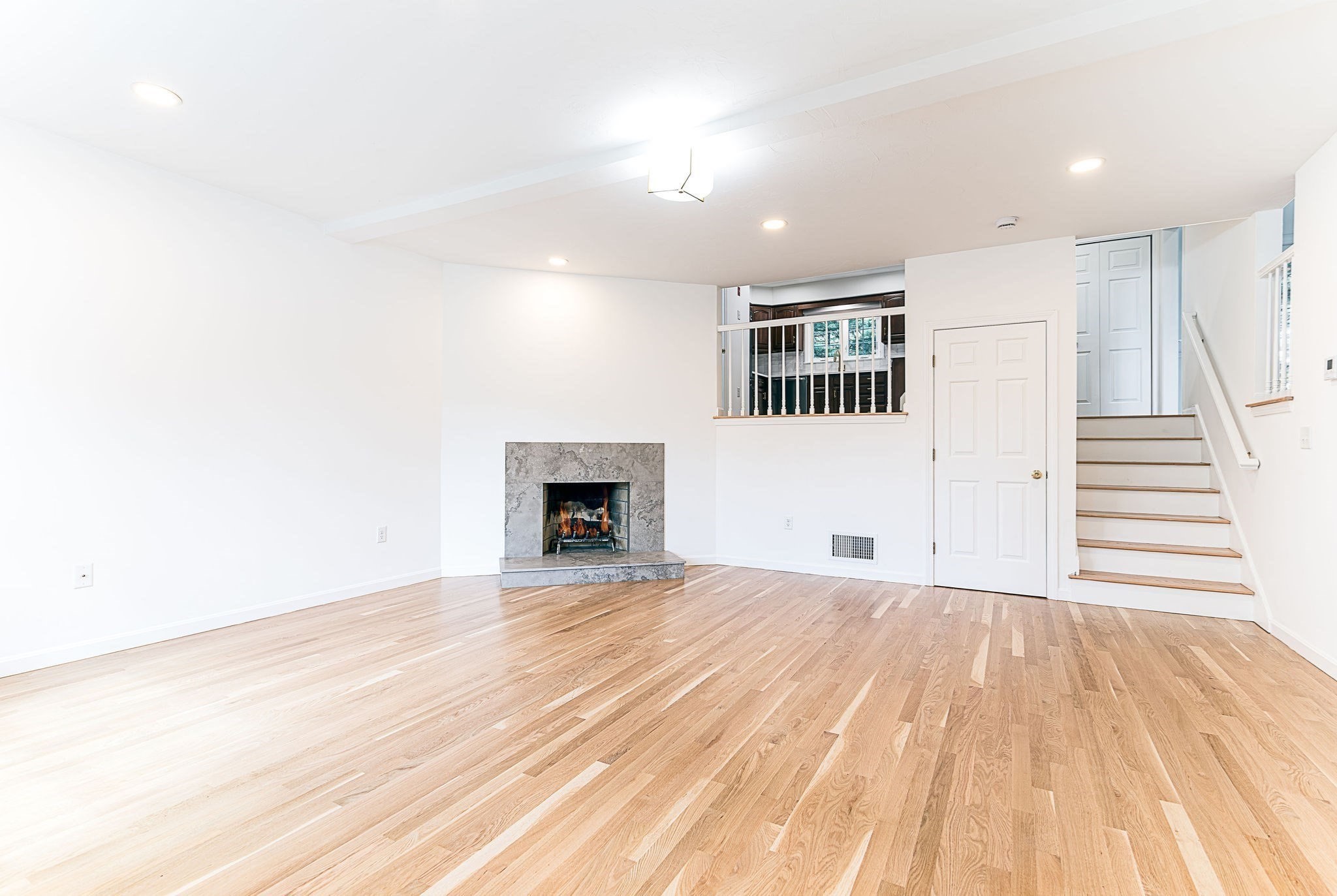 29 Oak Knoll Dr. # 29 Property Photo 4