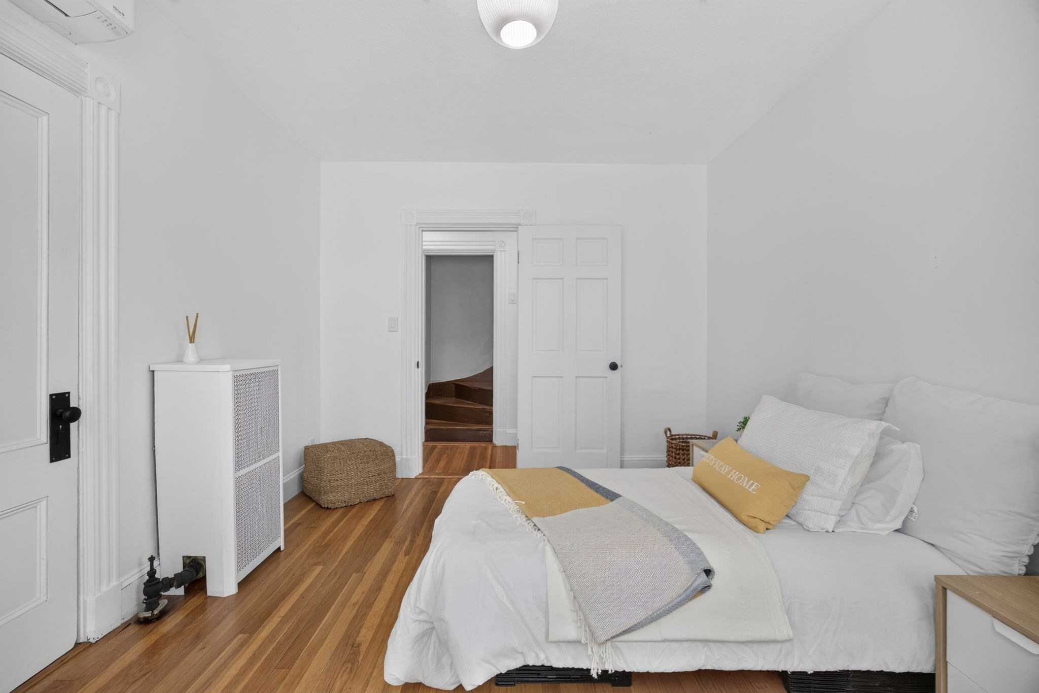 94 Monument St Property Photo 18