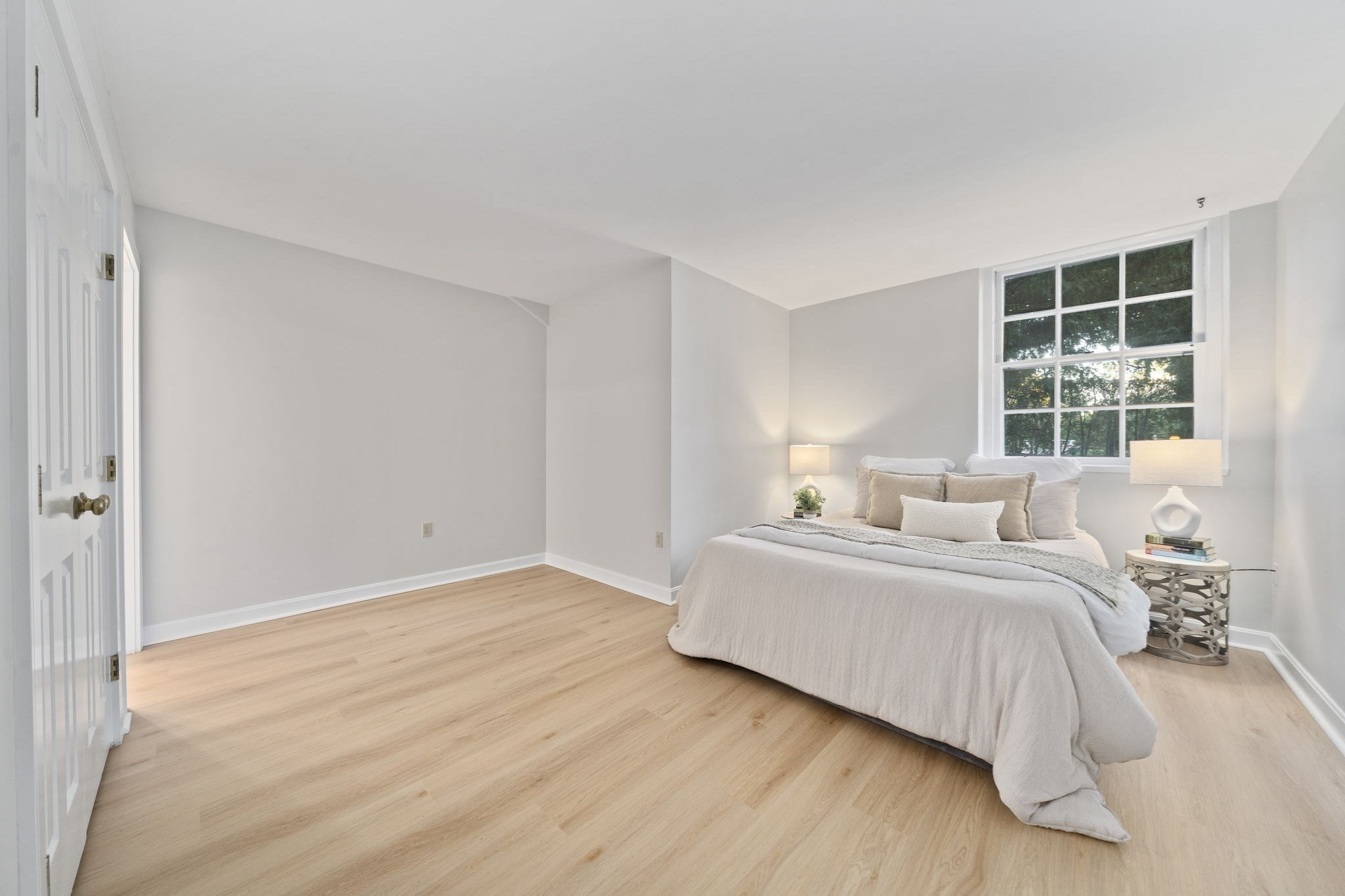 100 Parks St # 27 Property Photo 15