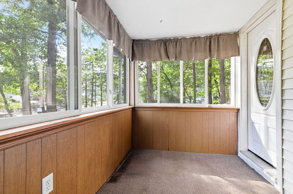 15 Samoset Street Property Photo 5