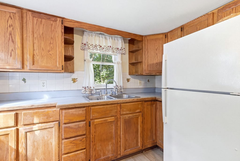 15 Samoset Street Property Photo 10