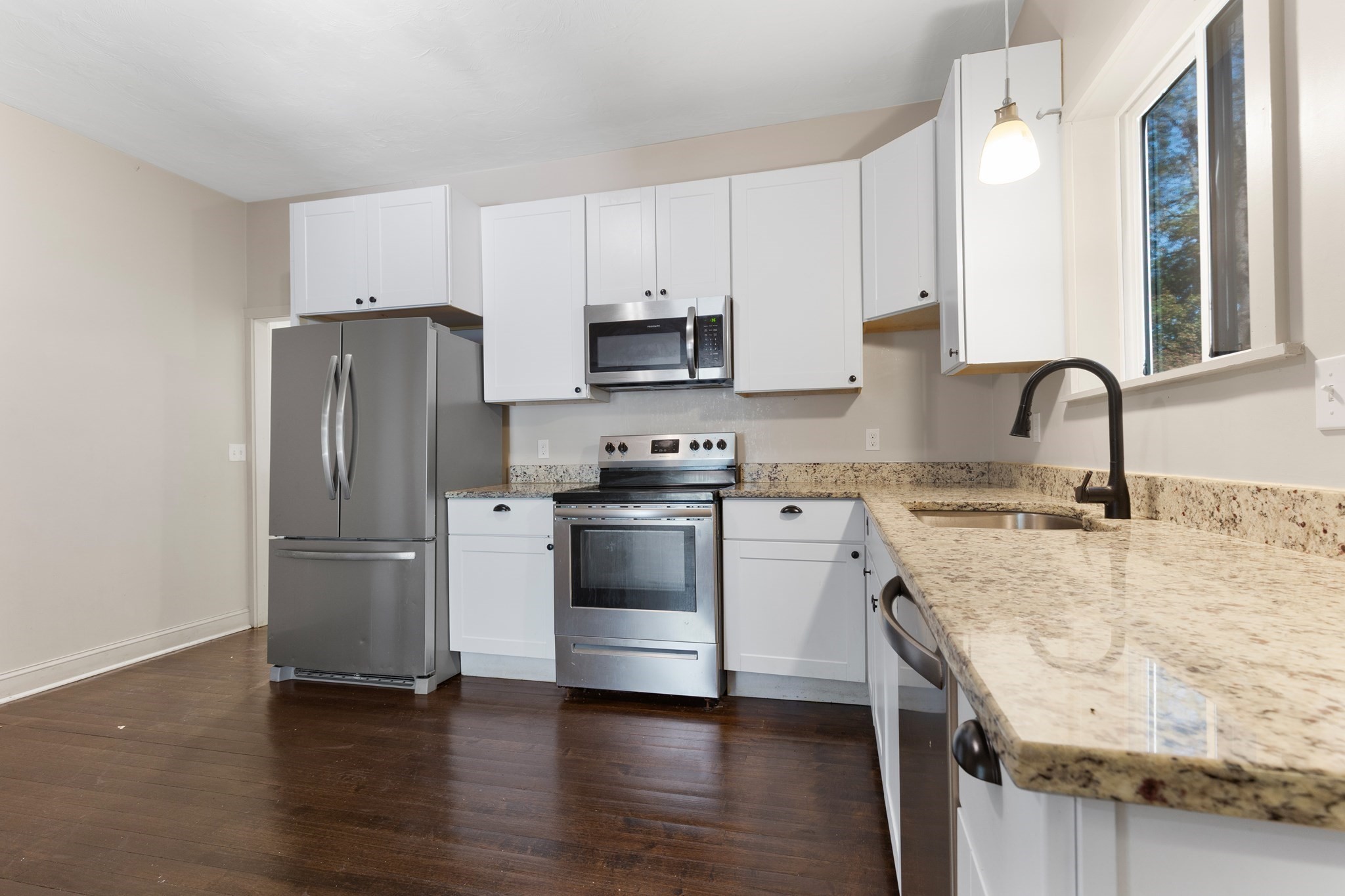 35 Mckinley Property Photo 8