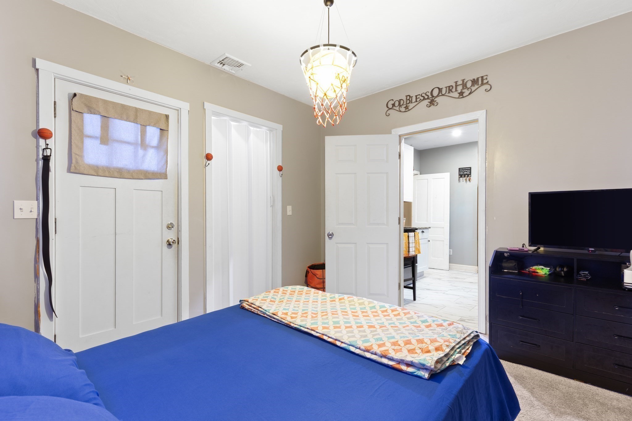 35 Mckinley Property Photo 28