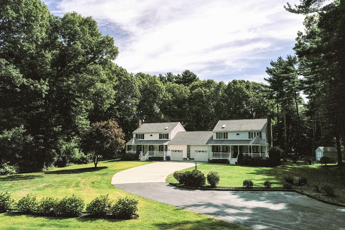 226 County Rd Property Photo 1