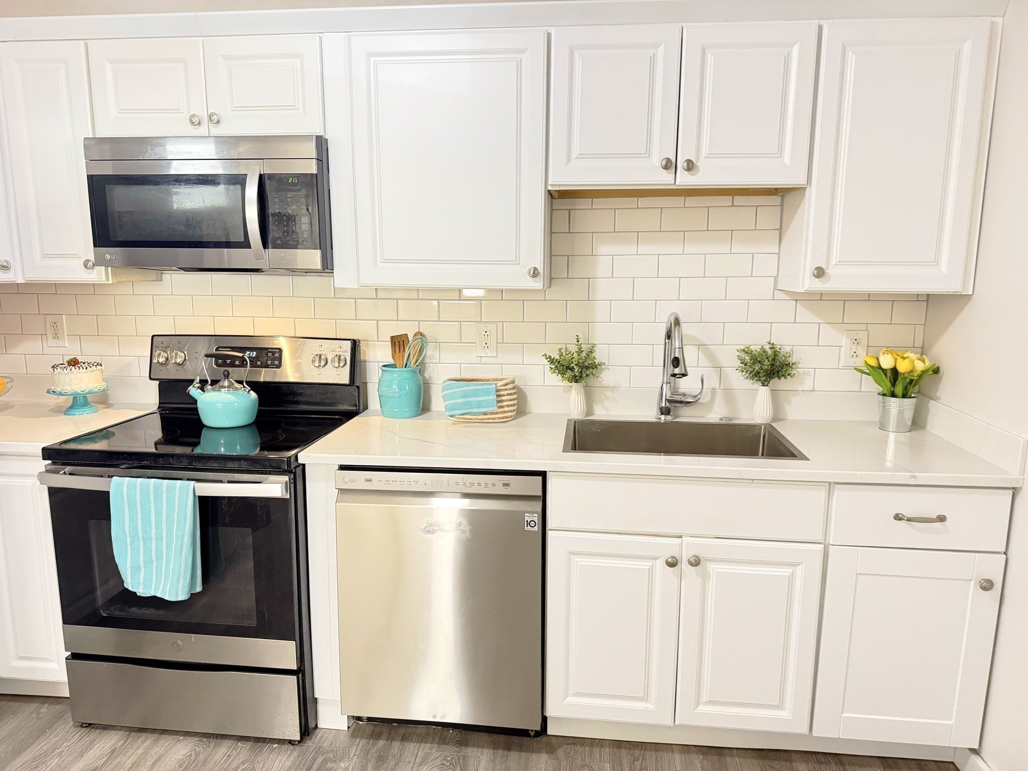 50 Brockton Property Photo 4