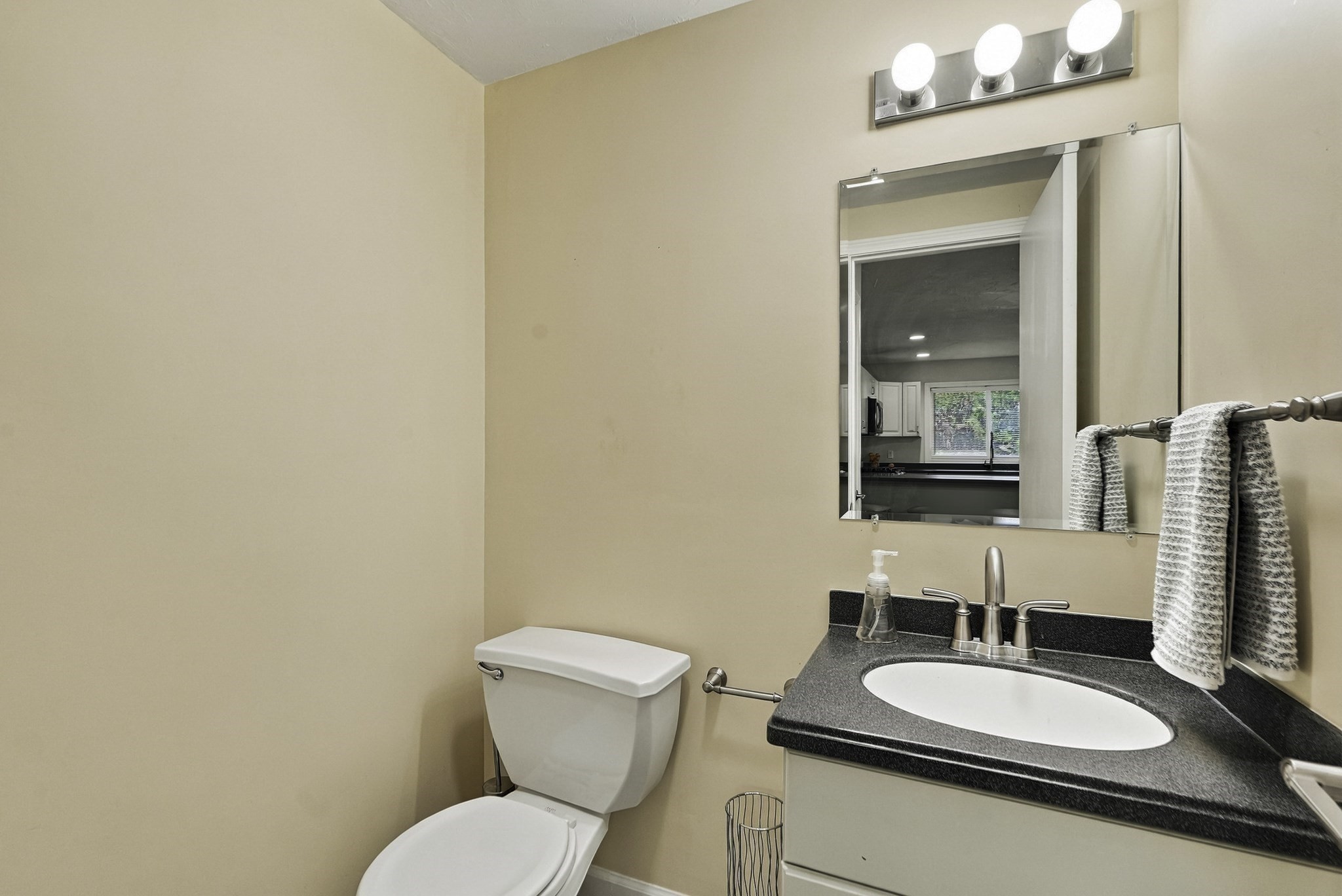 139 Captain Eames Cir # 139 Property Photo 14