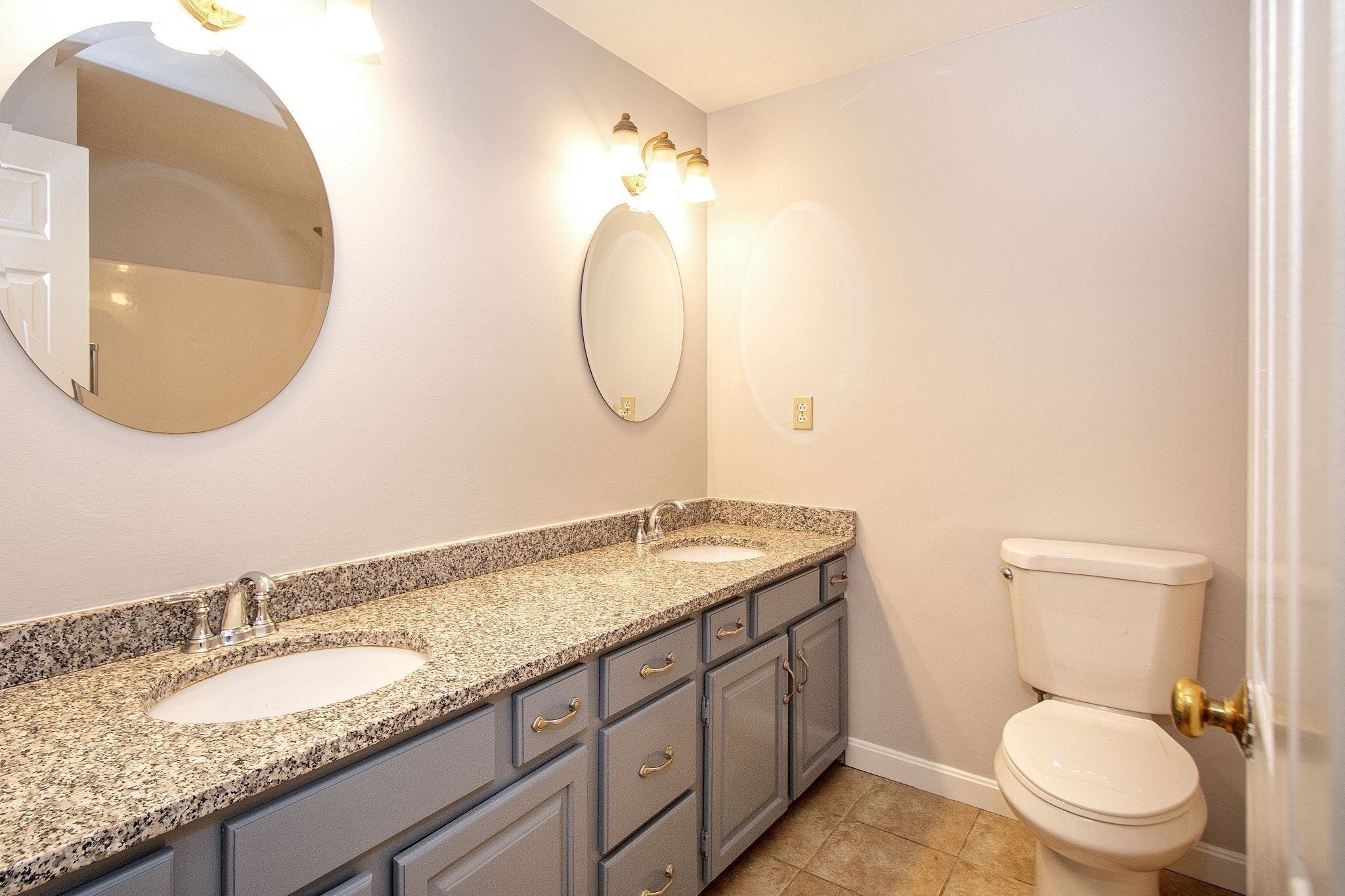 22 Admiral Rickover Rd. Property Photo 11