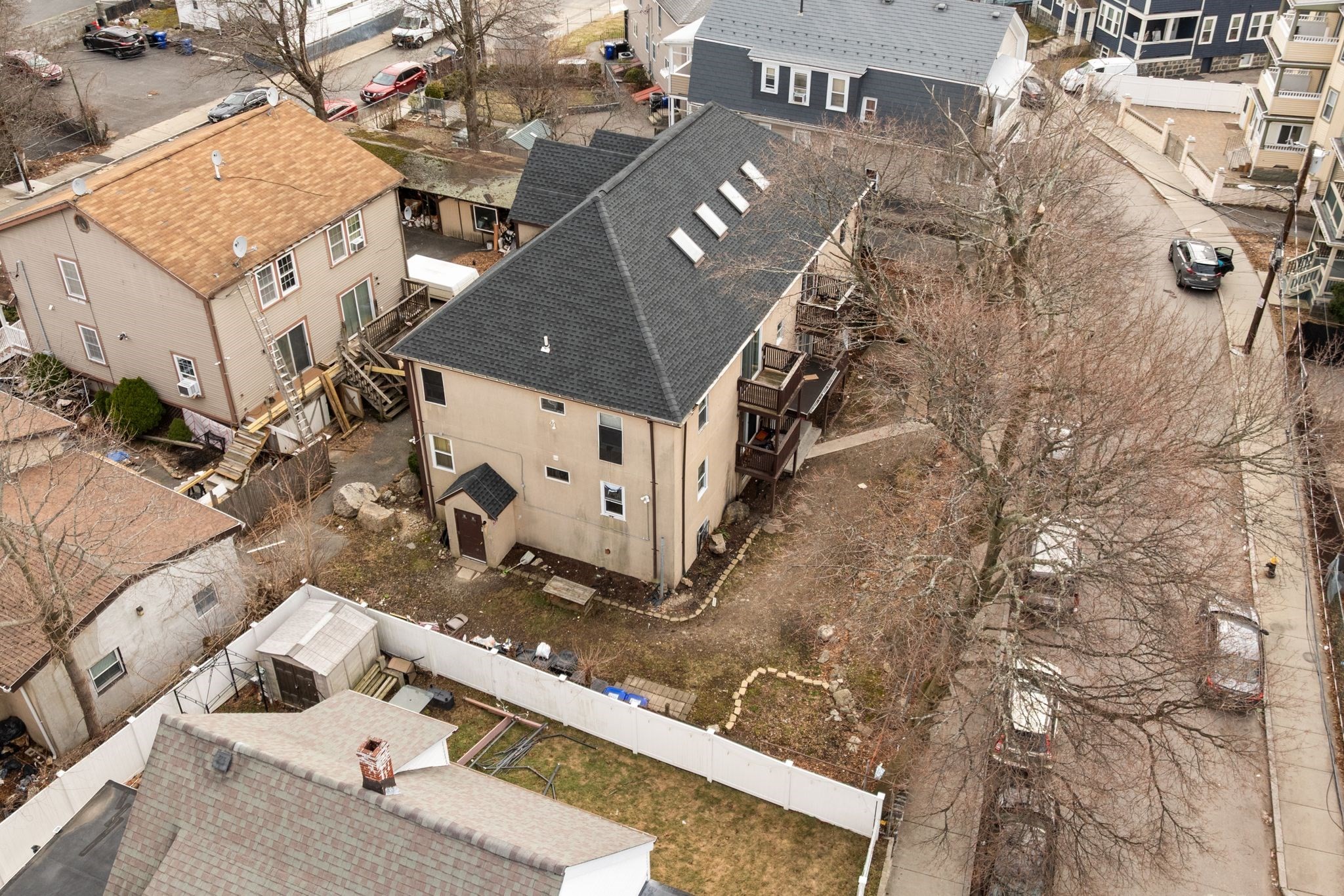 19 Hiawatha Rd Property Photo 2
