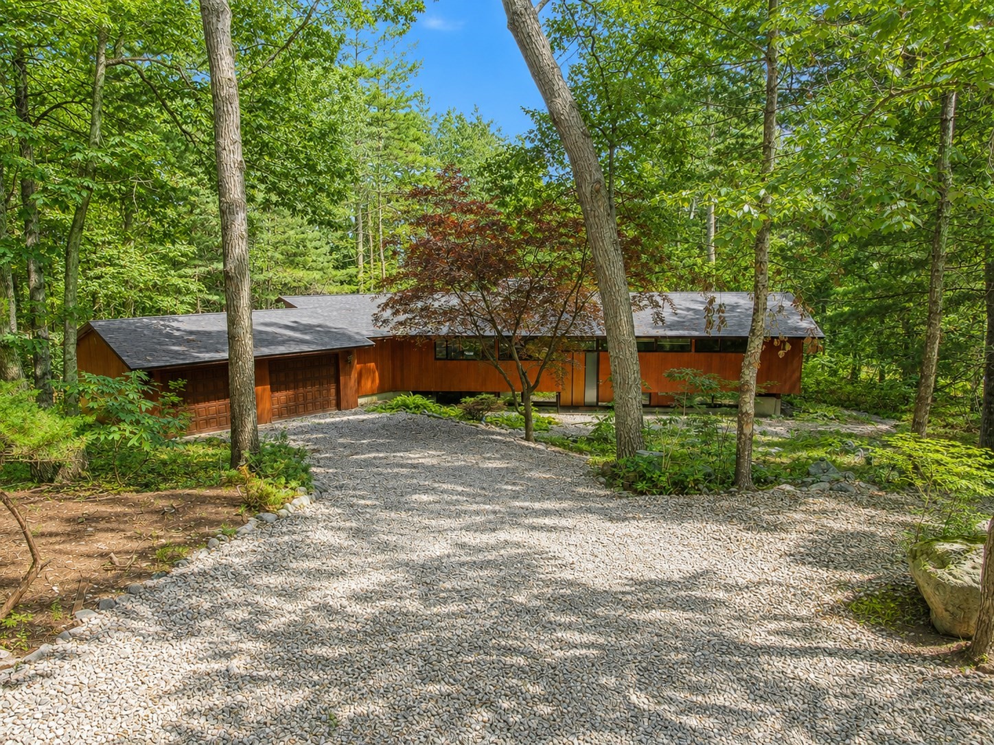 23 Pilgrims Path Property Photo 1