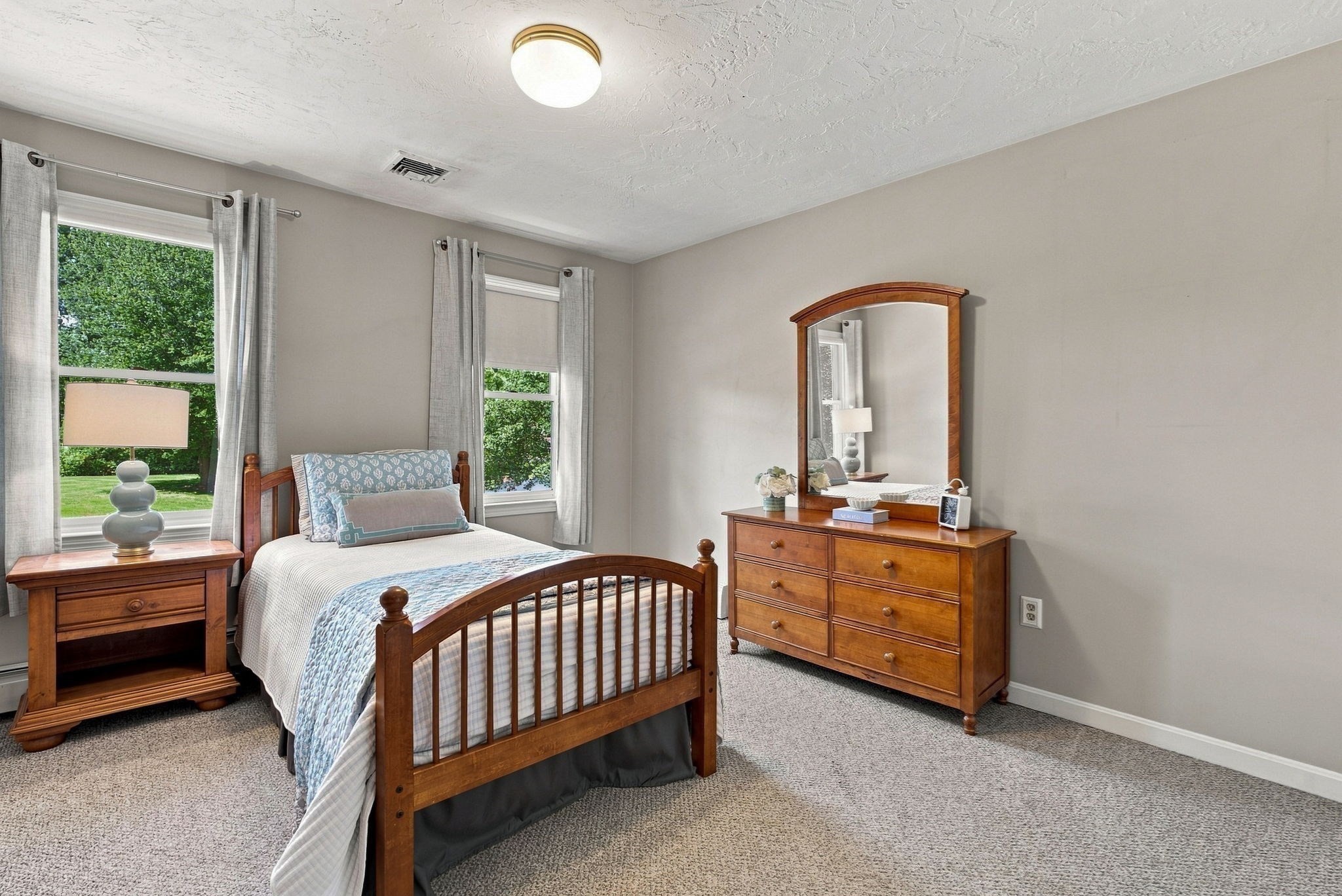 10 Danielle Drive Property Photo 23
