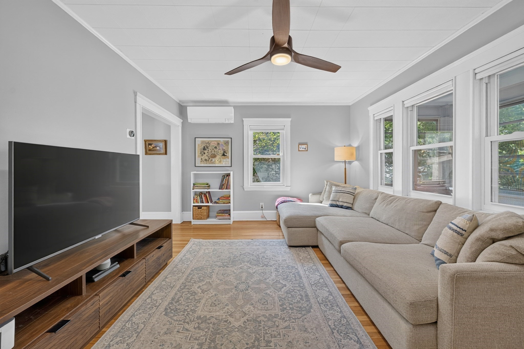 15 Draper St Property Photo 3