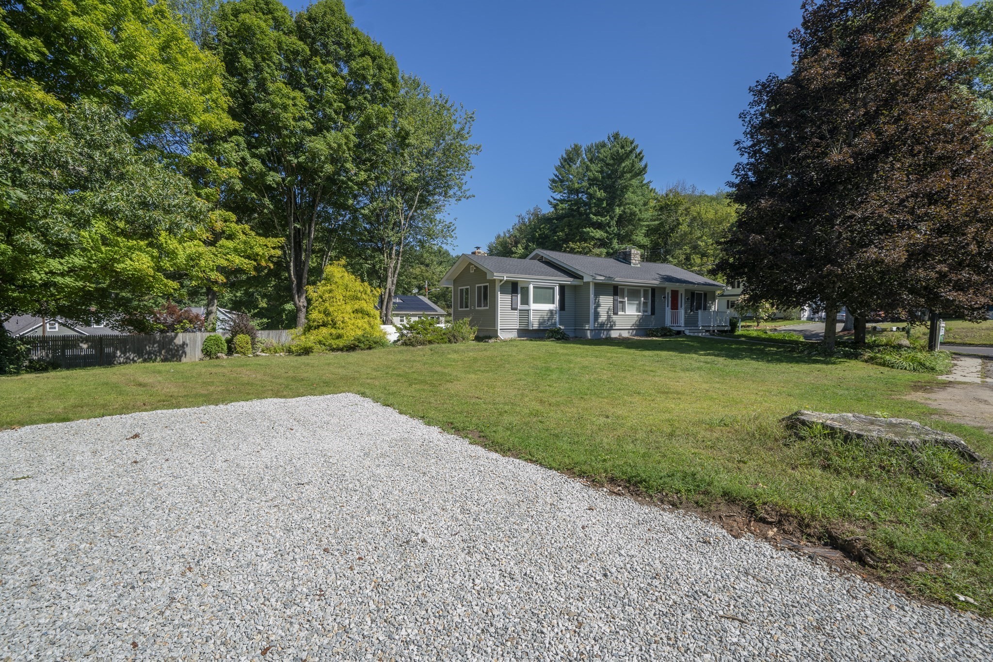 2 Highland Ave Property Photo 4