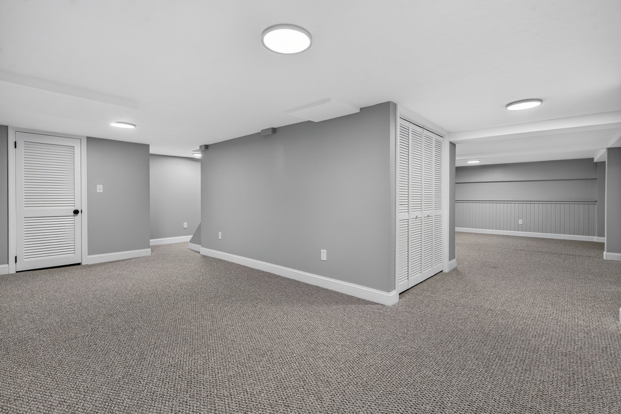 2 Highland Ave Property Photo 26