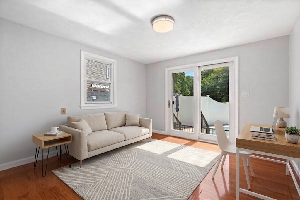 2 Ash St Property Photo 15