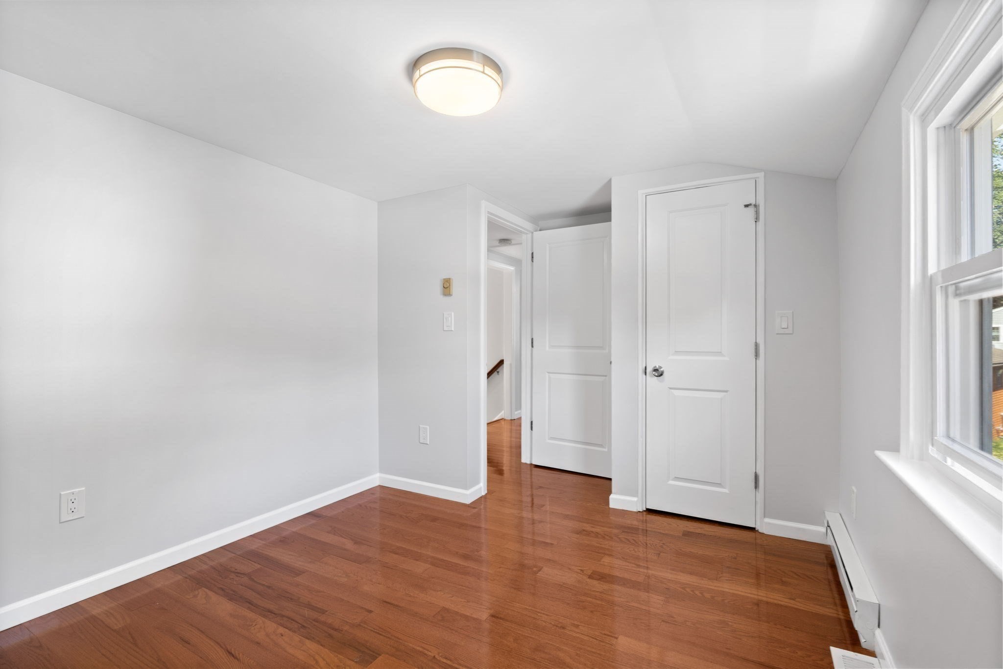 2 Ash St Property Photo 19