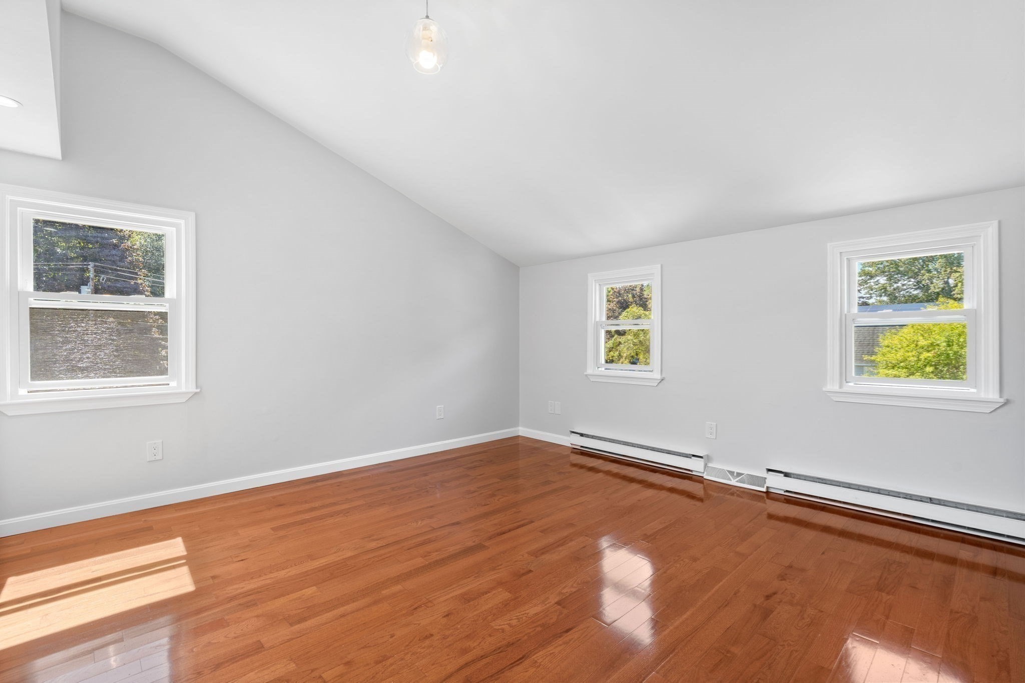 2 Ash St Property Photo 20