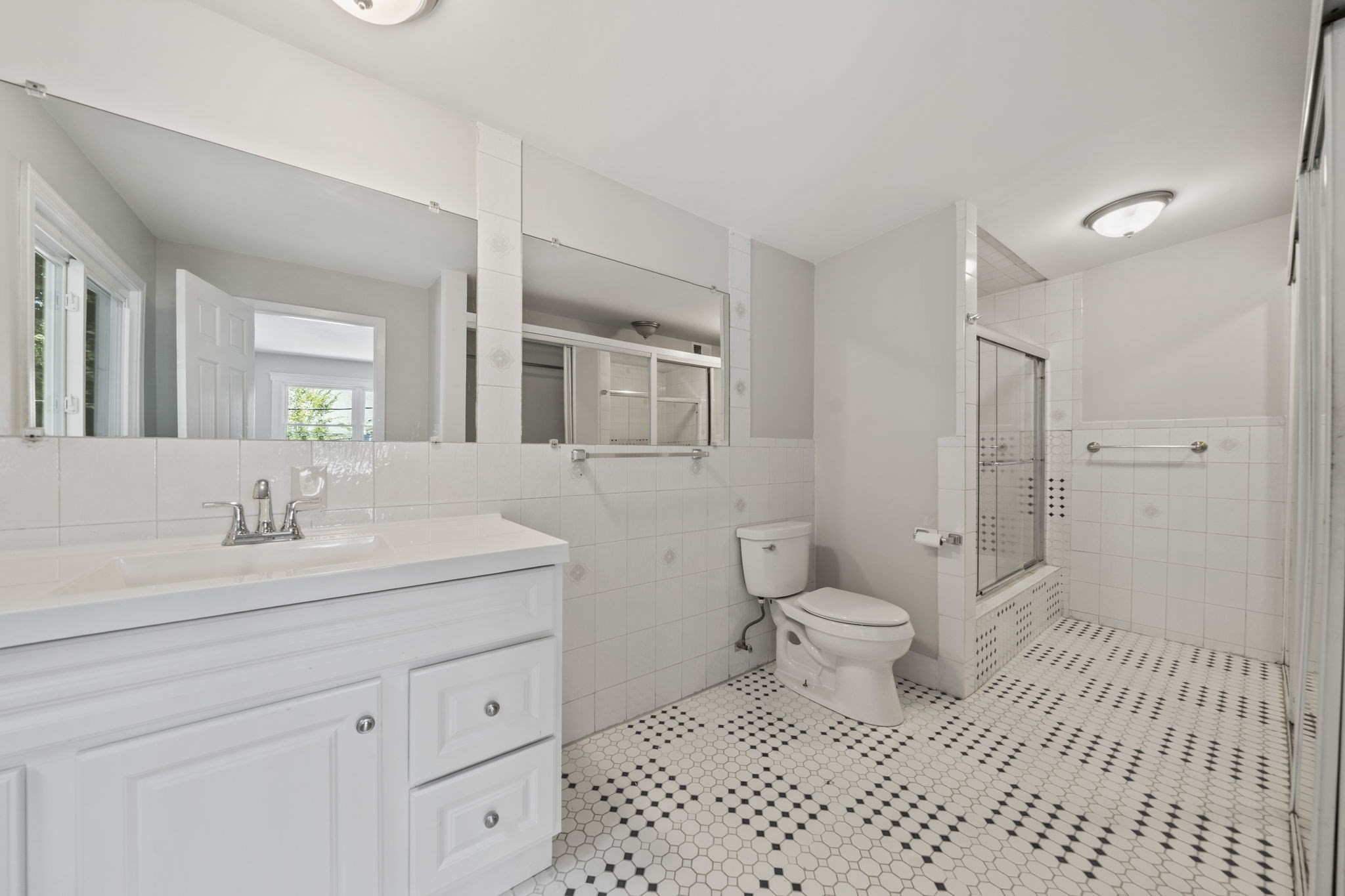 84 Blue Hills Parkway Property Photo 16
