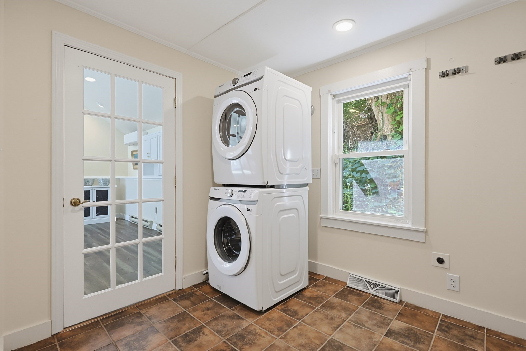118 Woolford Road Property Photo 37