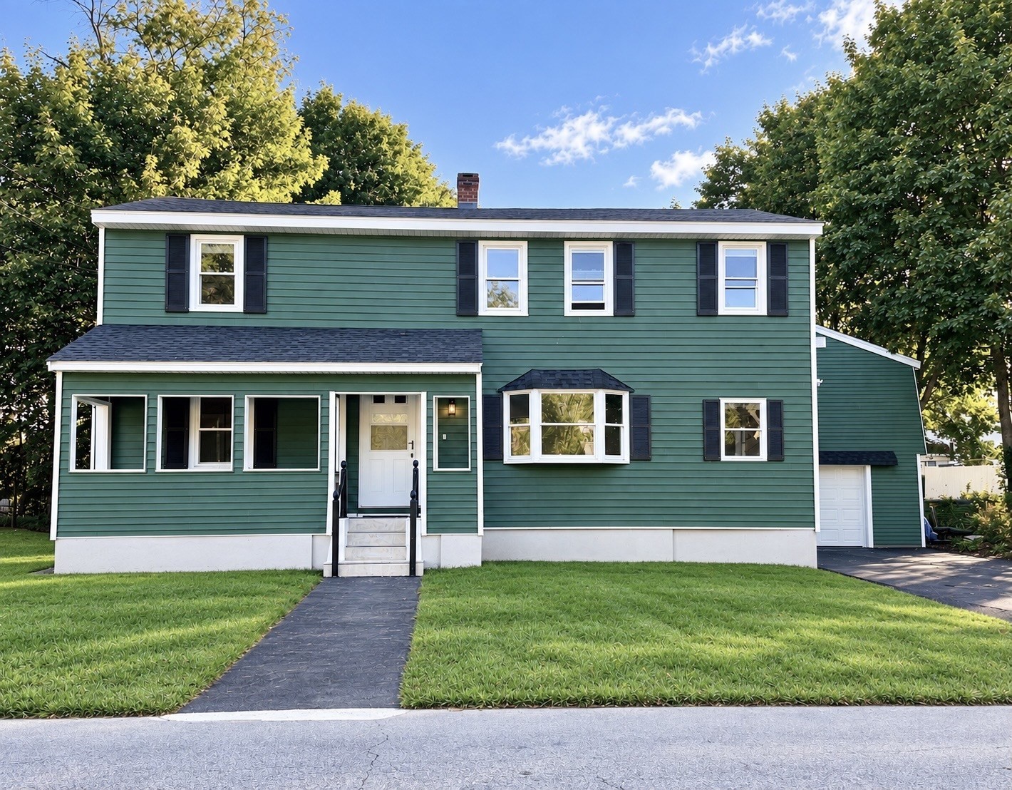 18 Hurley Ave Property Photo 1
