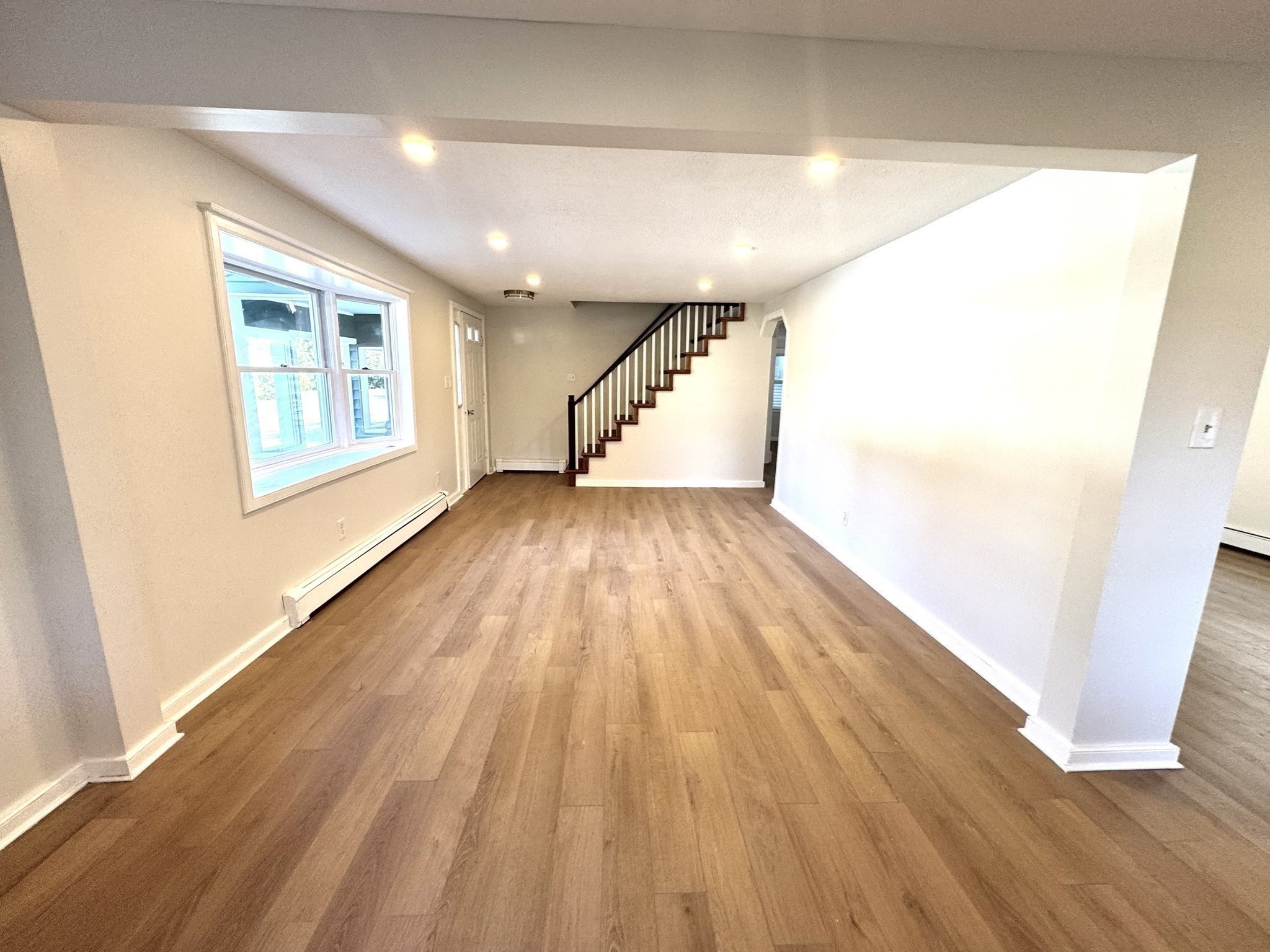 18 Hurley Ave Property Photo 5