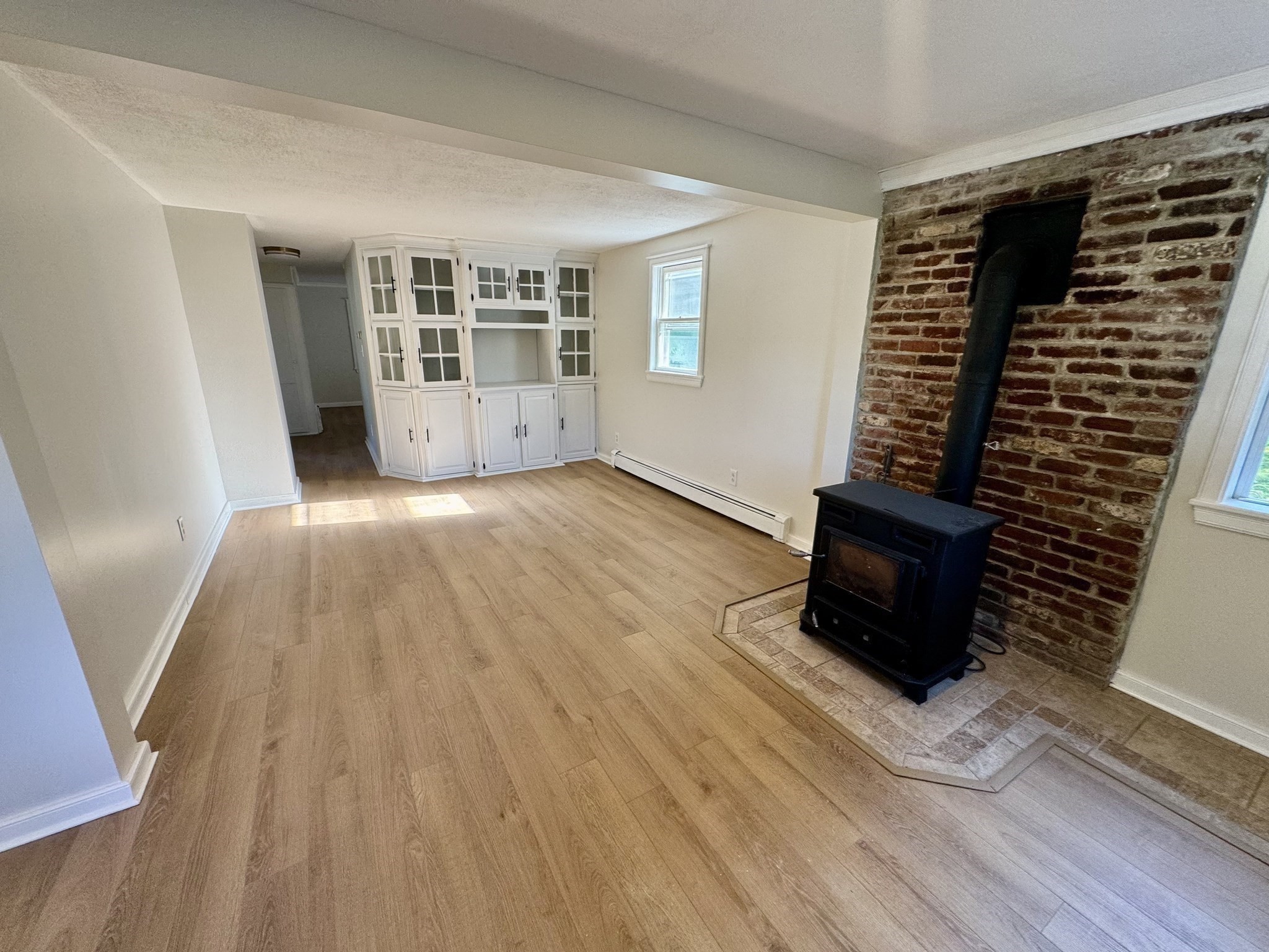 18 Hurley Ave Property Photo 9