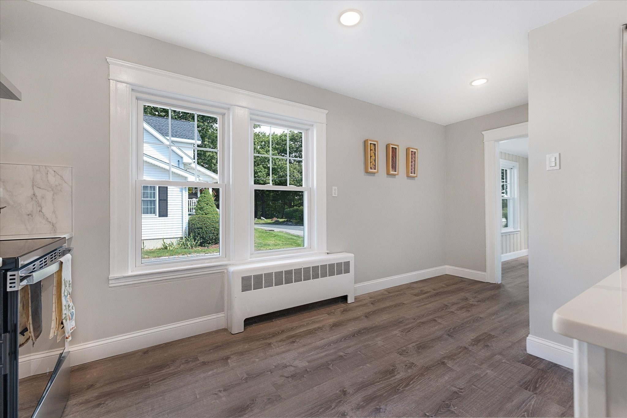 308 Bridle Path Property Photo 11